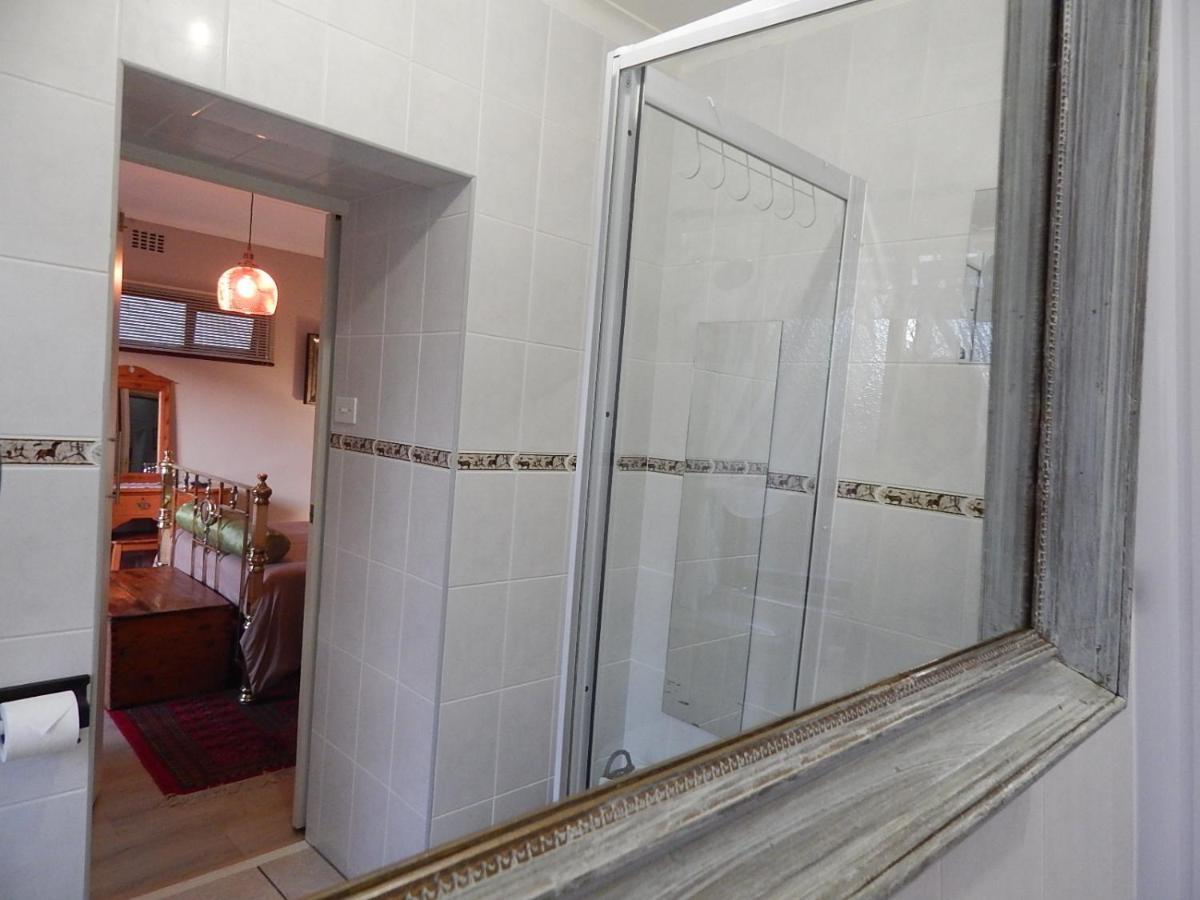 Swellendam Overnight Accommodation Екстер'єр фото