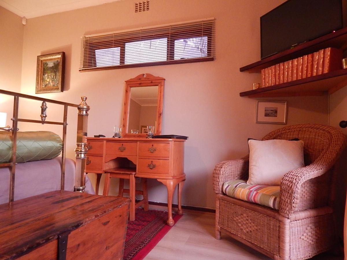 Swellendam Overnight Accommodation Екстер'єр фото