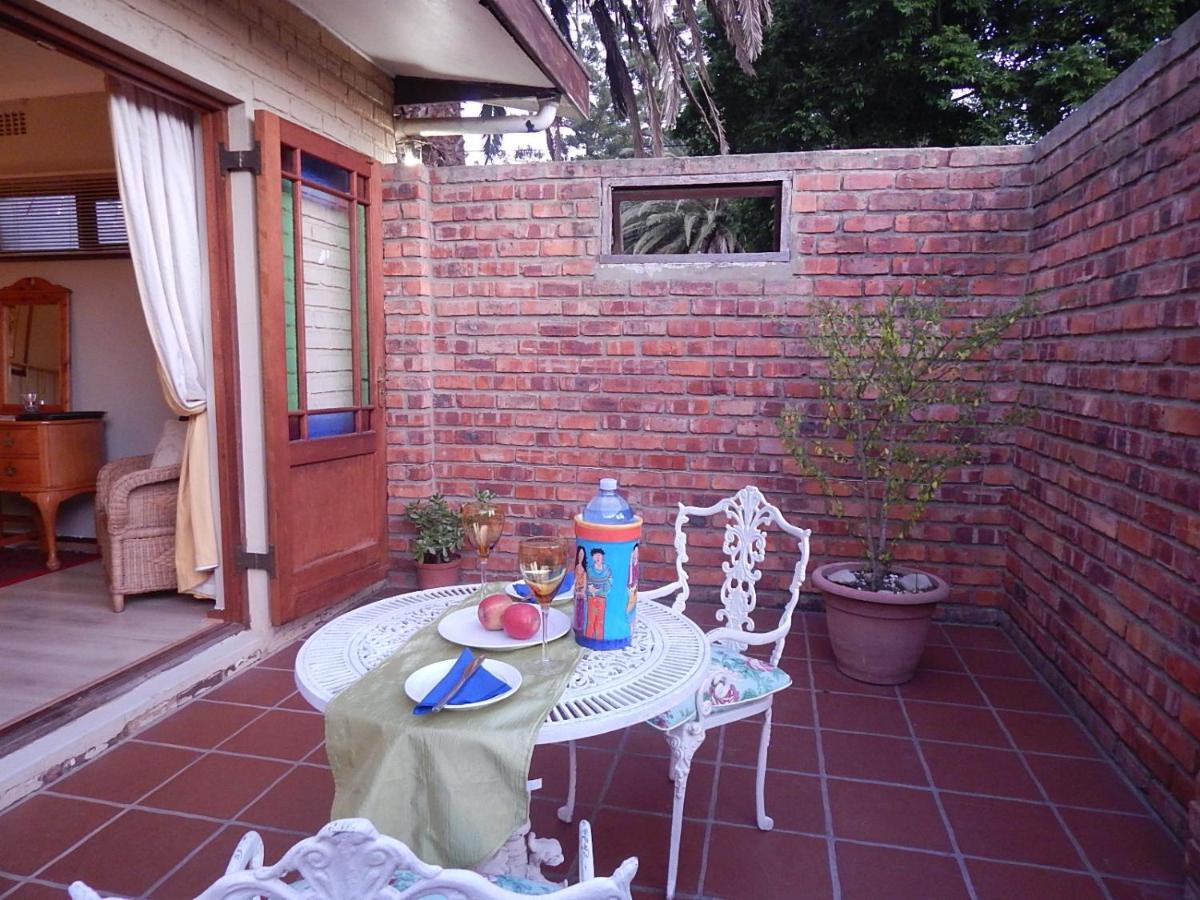 Swellendam Overnight Accommodation Екстер'єр фото