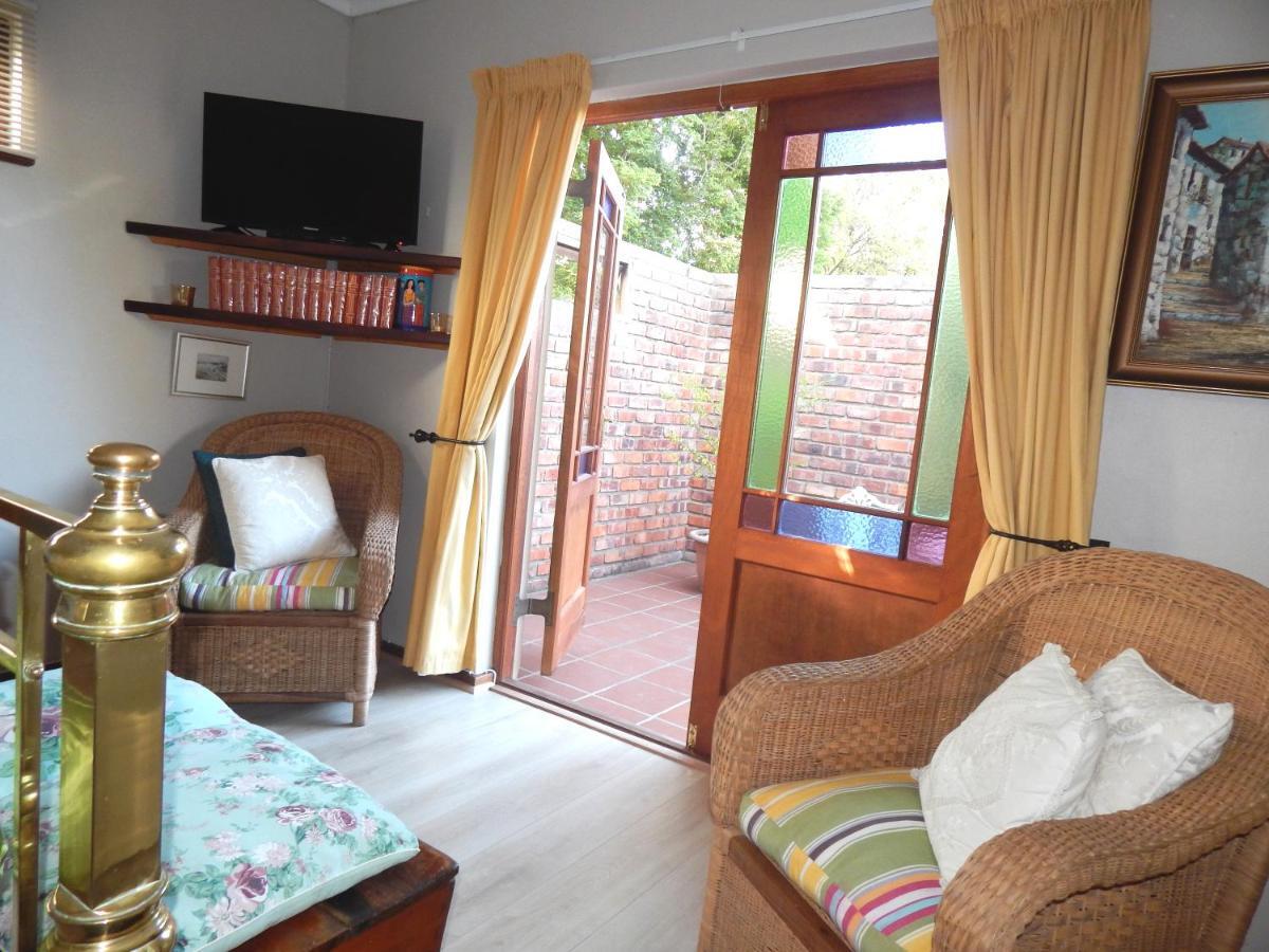 Swellendam Overnight Accommodation Екстер'єр фото